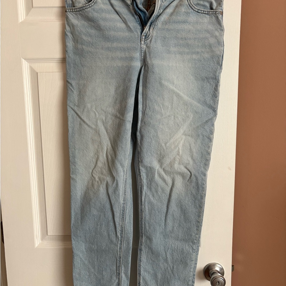 American Eagle Outfitters Light Blue Boyfriend Jeans